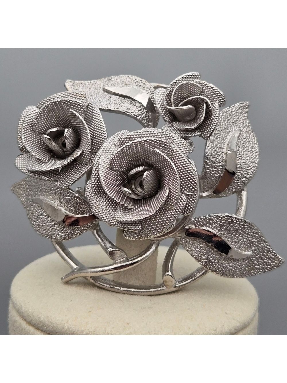 CORO Cabbage Rose Cluster Vintage Brooch Textured Silver Tone